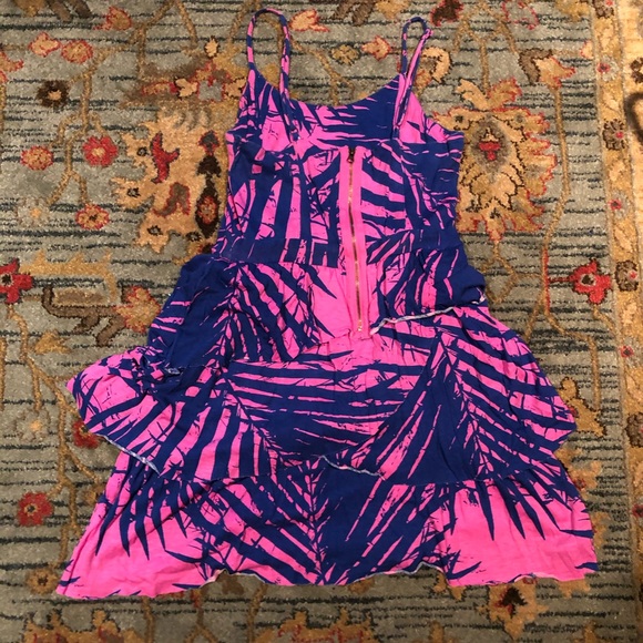 Adorable Roxy Dress - Picture 4 of 5
